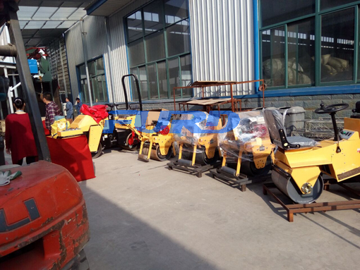 福瑞得機(jī)械座駕壓路機(jī)，手扶壓路機(jī)，小型灌縫機(jī)，井蓋切割機(jī)及時(shí)發(fā)貨