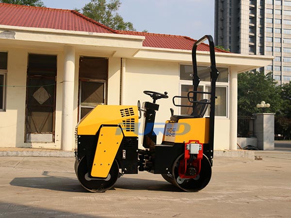 關(guān)于小型壓路機(jī)變速箱的保養(yǎng)知識(shí)你知道多少？